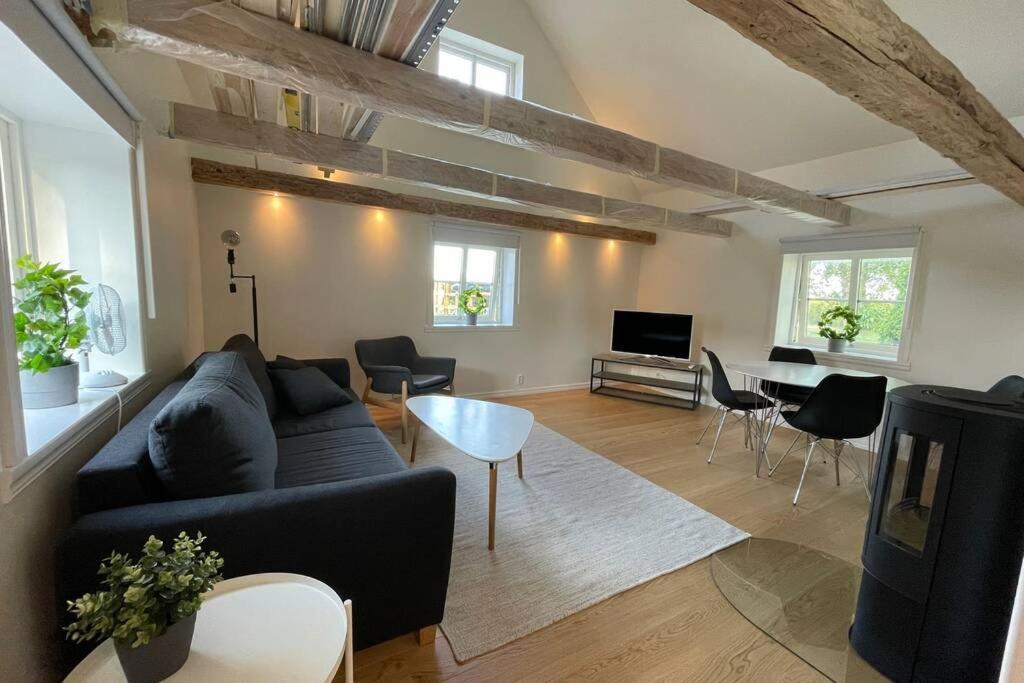 Eget Hus Med Bra Laege Och Toppstandard Linkoping Exterior photo