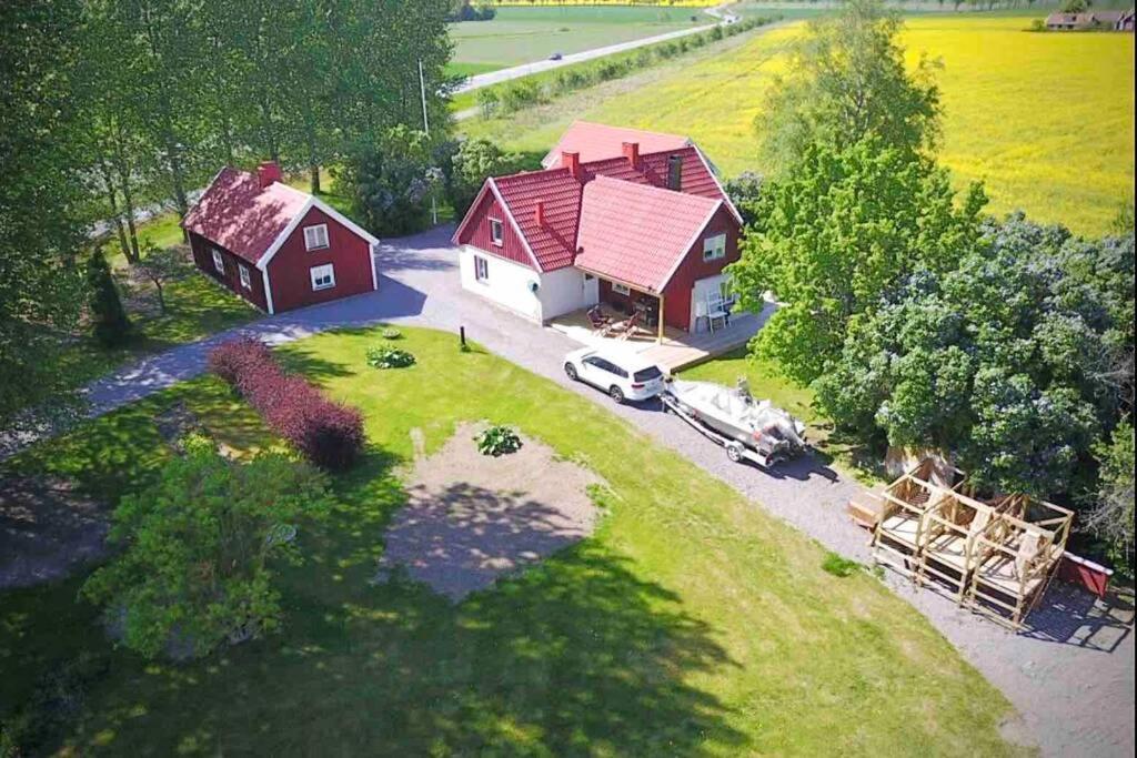 Eget Hus Med Bra Laege Och Toppstandard Linkoping Exterior photo