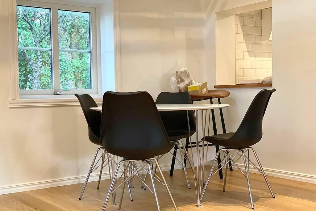 Eget Hus Med Bra Laege Och Toppstandard Linkoping Exterior photo